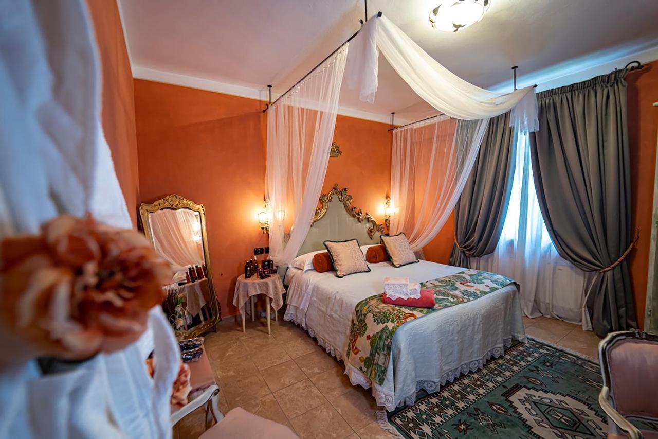 Sotto Il Cielo Di Toscana Appartamenti In Tenuta Only Adults No Pet Camaiore Eksteriør billede
