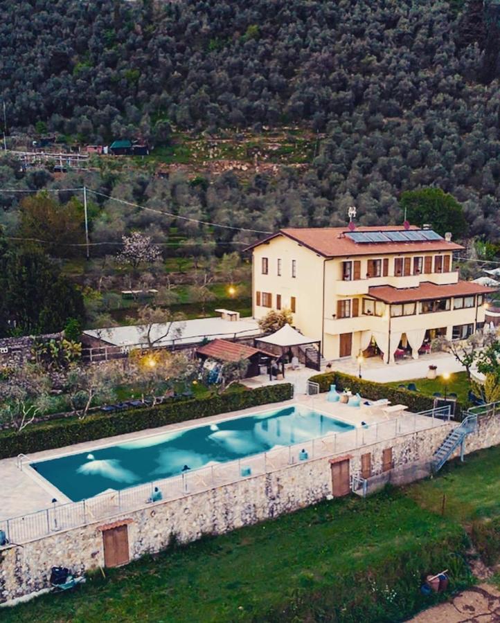 Sotto Il Cielo Di Toscana Appartamenti In Tenuta Only Adults No Pet Camaiore Eksteriør billede